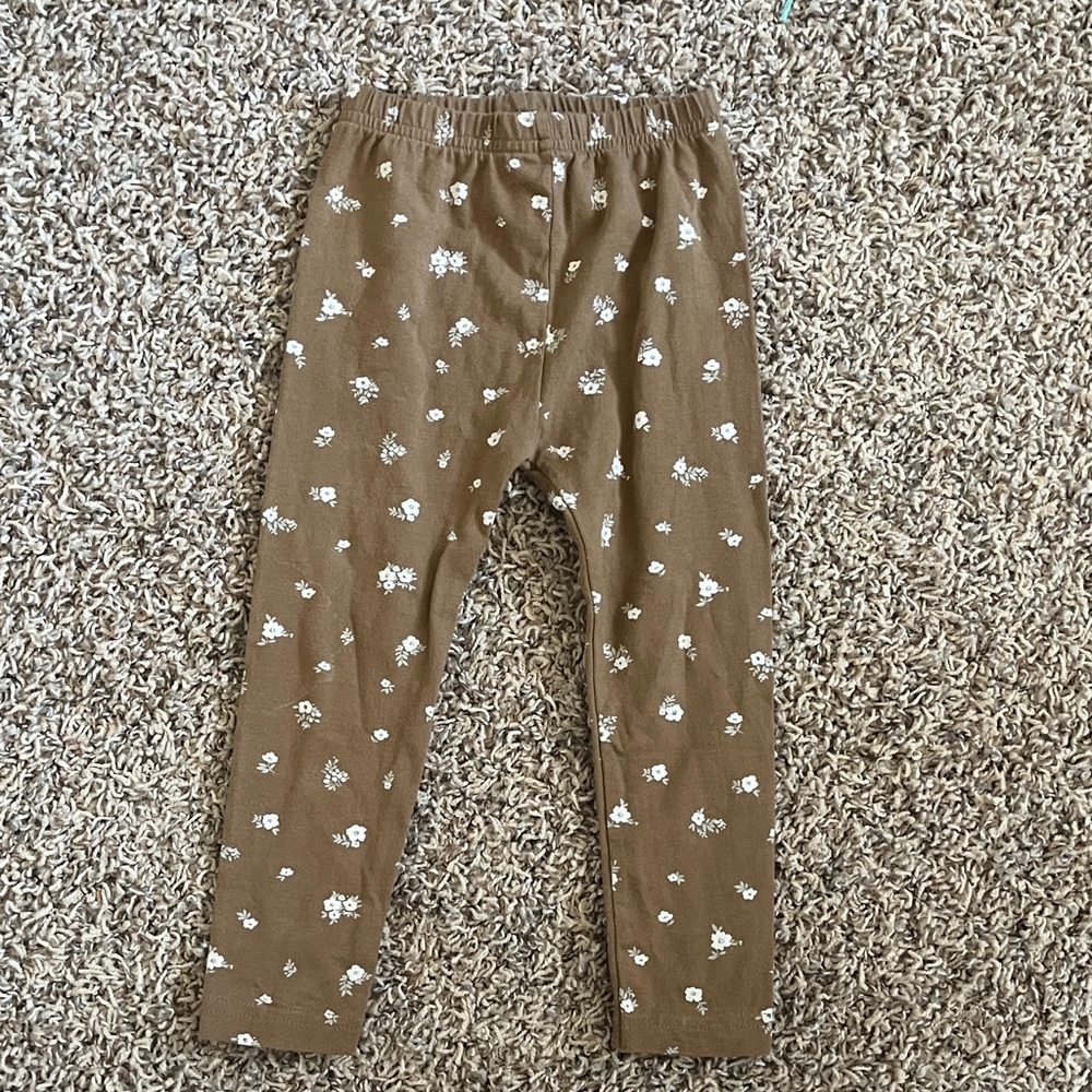Jamie Kay size 2 leggings